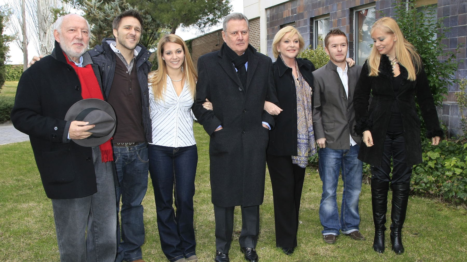 Julián López con sus compañeros. (Foto: Gtres)