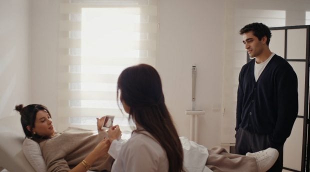 Pelin y Ferit en Una nueva vida. (Atresmedia)