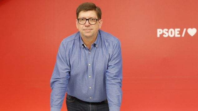 Paco Salazar, el ‘quinto del Peugeot’ de Sánchez acusado de «baboso y acosador» por sus subordinadas