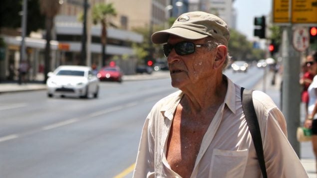 Hombre, calor, verano