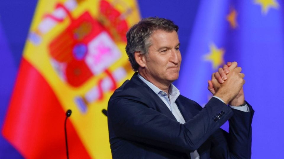 Feijóo se compromete a presidir un gobierno limpio y en solitario pero sin arrinconar a Vox