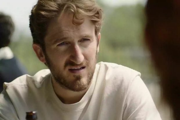 El actor Joan Amargós en la serie 'A muerte' (Atresmedia).