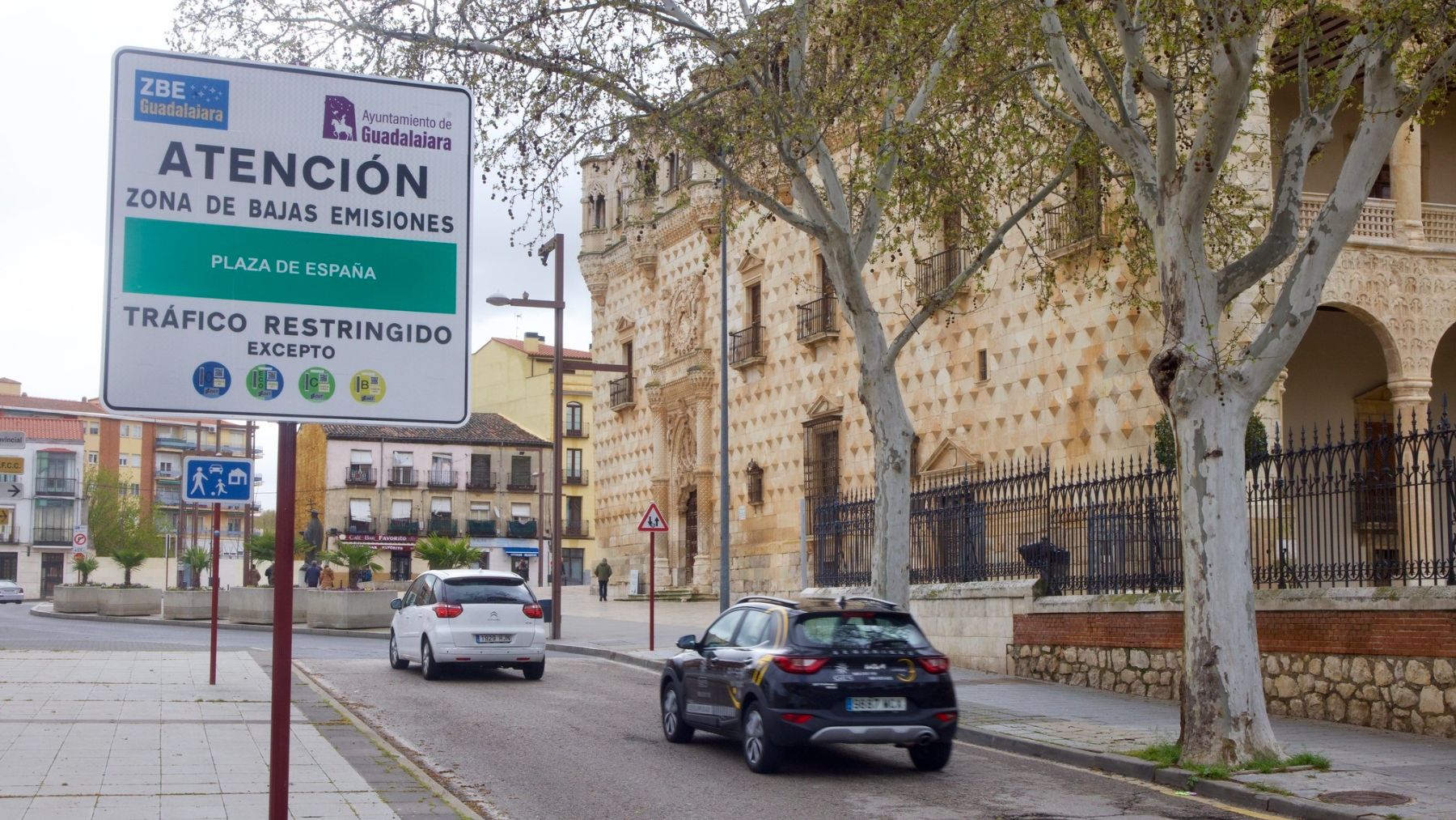Zona de bajas emisiones en Guadalajara. (Foto: Ayuntamiento de Guadalajara / Europa Press).