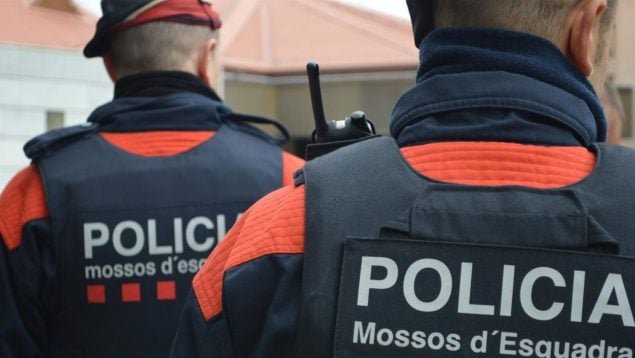 Mossos abaten hombre Barcelona