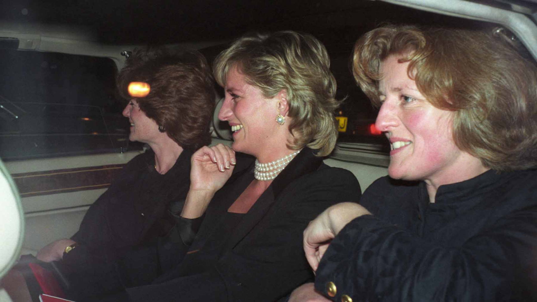 La princesa Diana con sus hermanas con sus hermanas. (Foto: Gtres)