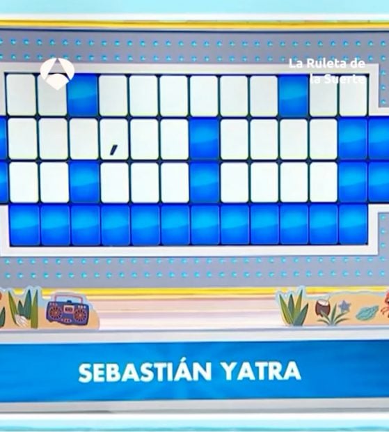 Bea resuelve un panel en blanco de 'La Ruleta de la Suerte'. (Atresmedia) 