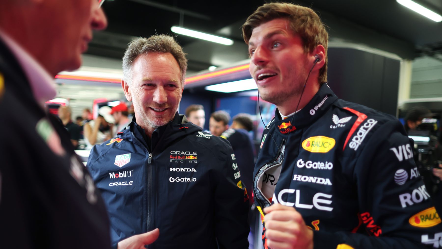 Horner junto a Verstappen. (Getty)