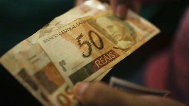 Un billete de 50 reales, la divisa brasileña. Real (Getty Images)