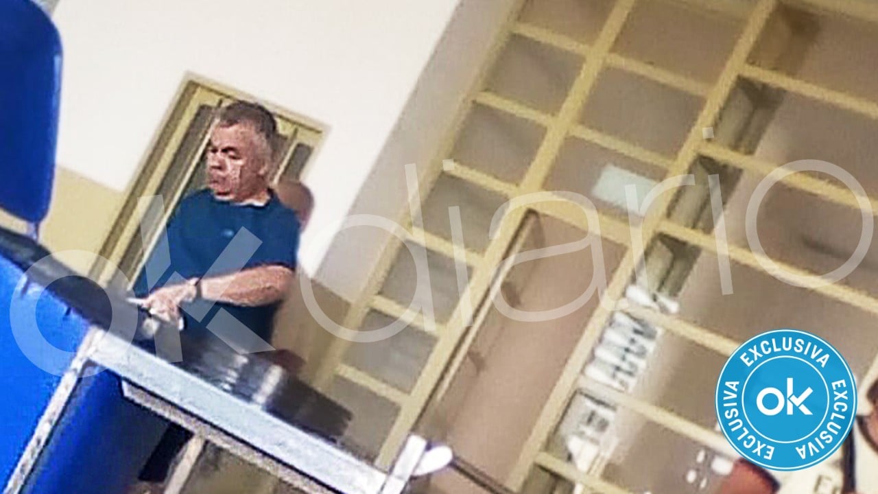 La foto de la legislatura: Santos Cerdán, ex mano derecha de Sánchez, cazado en prisión por OKDIARIO