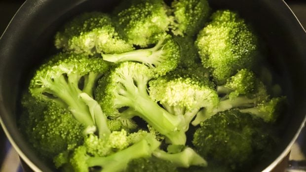 Cocer el br&oacute;coli