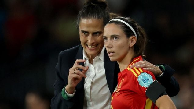 alineación, España, Italia, Aitana Bonmatí
