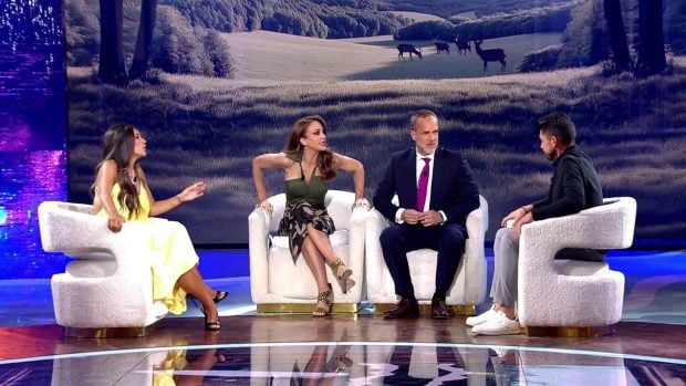 Laura Cuevas y su marido Carlos en De Viernes. (Mediaset)