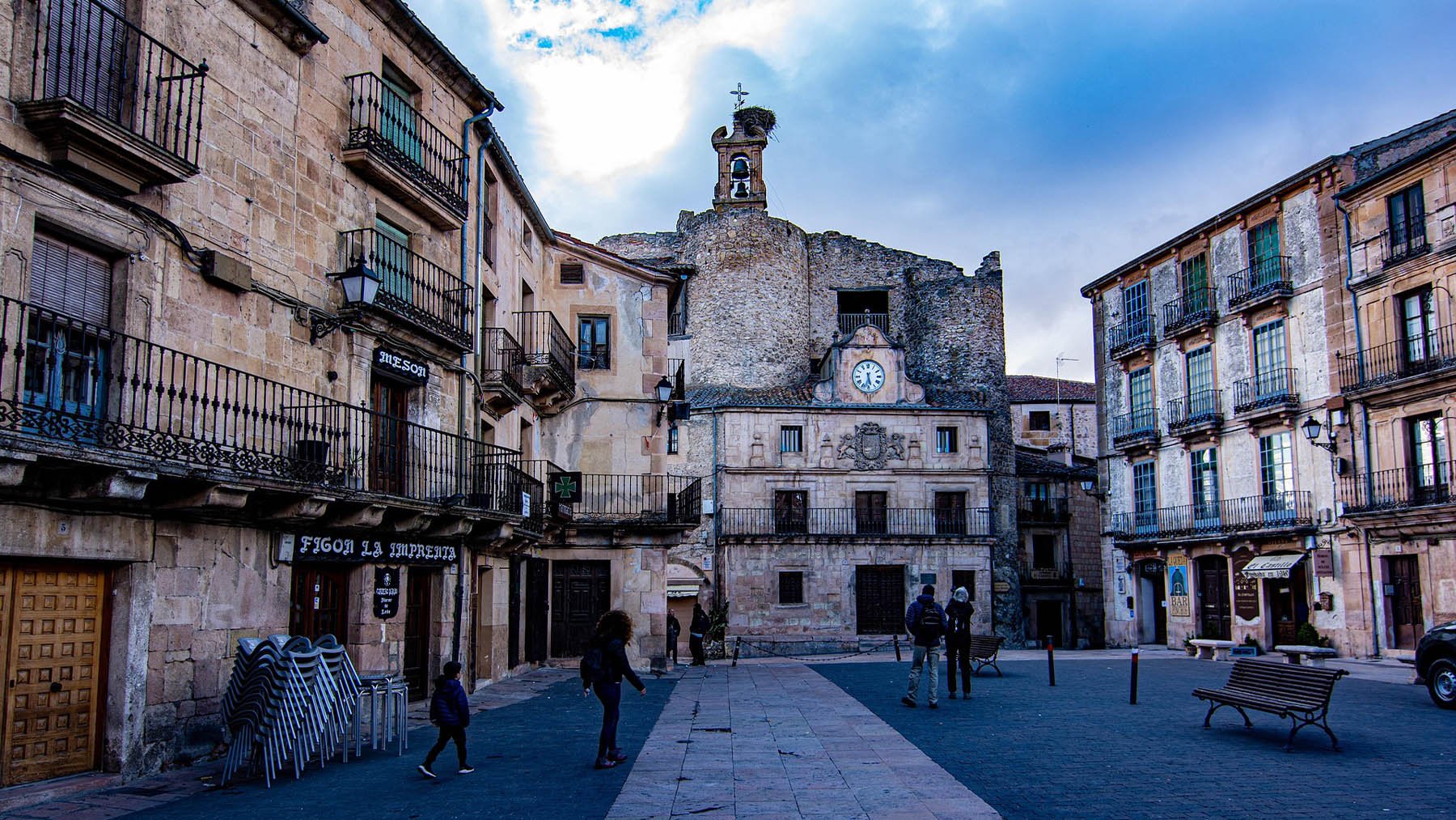 Plaza Mayor de Sigüenza. Foto: Pixabay.