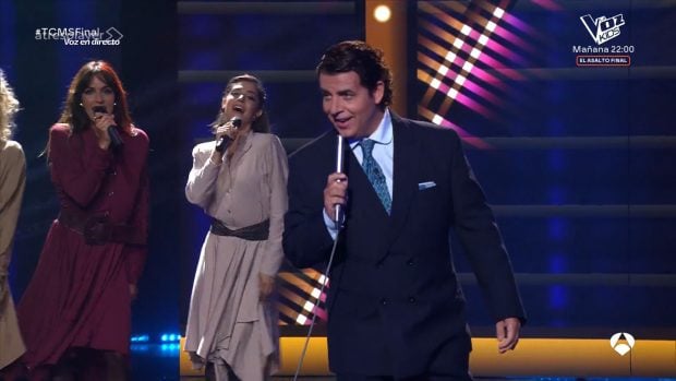 Àngel Llàcer imita a Bertín Osborne en la Gran Final de Tu cara me suena 12. (Atresmedia)
