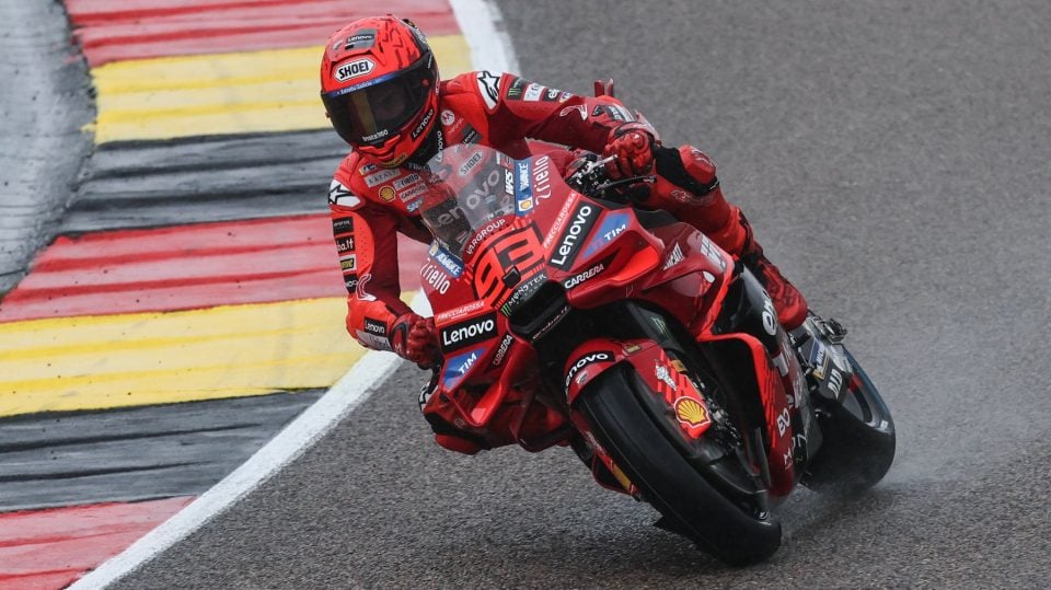 Un Márquez imperial se lleva la