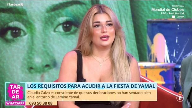 La modelo Claudia Calvo en el plató de Tardear (Mediaset).