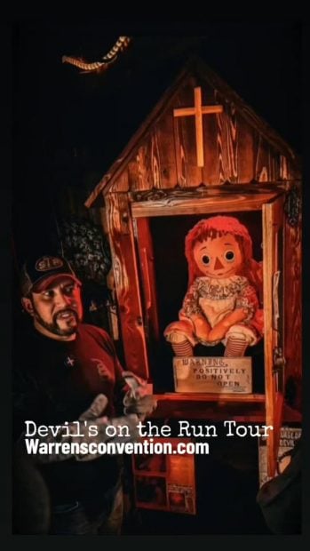 Dan Rivera se encontraba de gira con Annabelle. (Instagram)