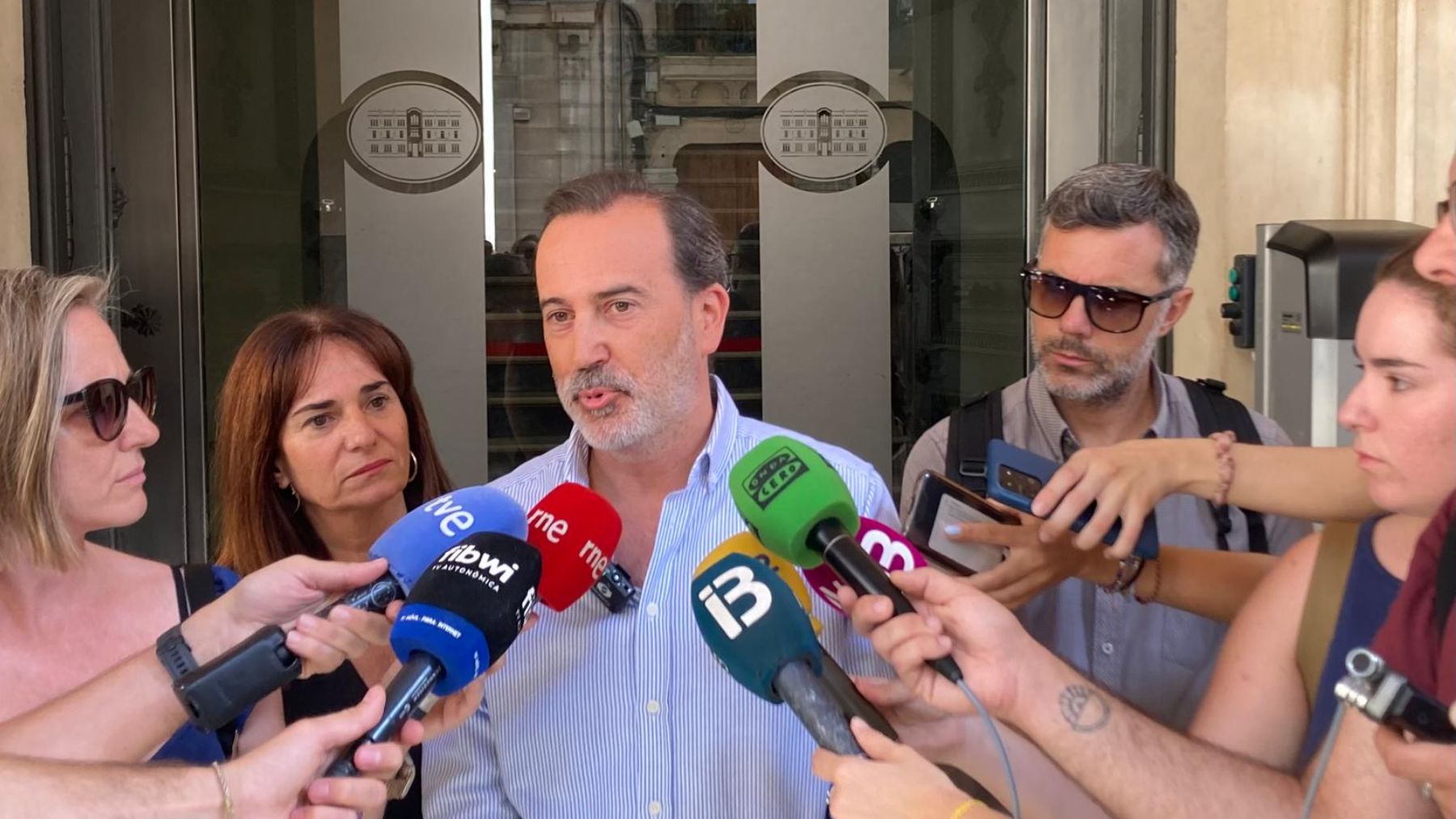 Le Senne abre la puerta a encabezar las listas de Vox en las autonómicas de 2027
