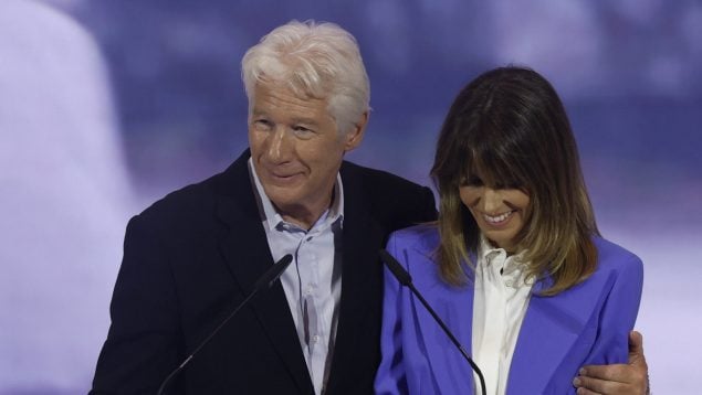 Richard Gere, alejandra silva, fundacion benefica,