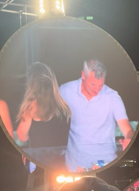 Pareja que acude al concierto de Coldplay. (TikTok)