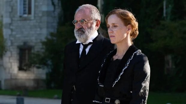 Joaquín Climent y María Castro en 'La Promesa'. (RTVE)
