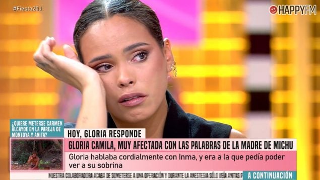 Gloria Camila rompe a llorar tras los ataques de la madre de Michu: «Es lo más hiriente que me han dicho»