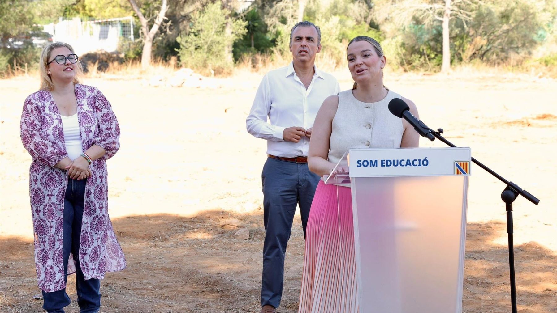 La presidenta del Govern, Marga prohens, en Maioris.