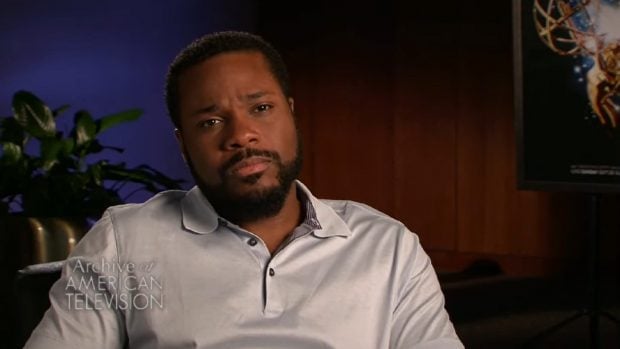 Malcolm-Jamal Warner en una entrevista con la Academia de la Televisión. (YouTube).