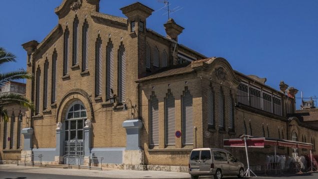 Comprar una casa barata en Villanueva de Castellón, adquirir vivienda en Castellón de la RIbera, precios bajos cerca de la playa, comprar casa cerca de playa valenciana, playas valencianas donde adquirir un apartamento de verano.