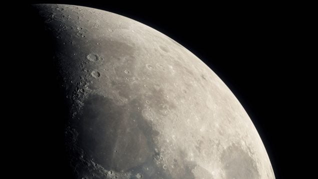 Mar en la Luna
