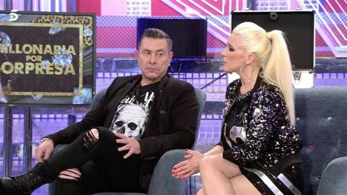 Loly Álvarez presenta oficialmente a su novia: «Encima de freak es lesbiana»