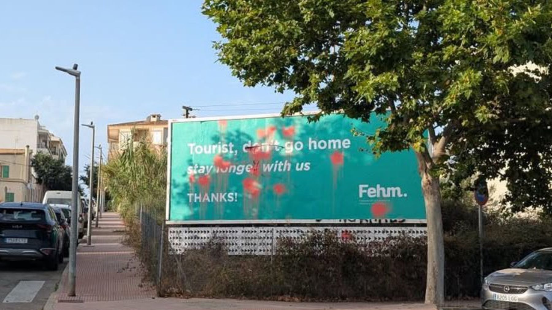 Valla vandalizada en Felanitx.