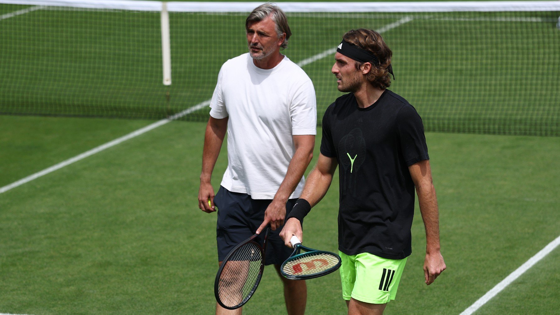 Tsitsipas sigue dando tumbos: rompe con su entrenador dos meses después de contratarle