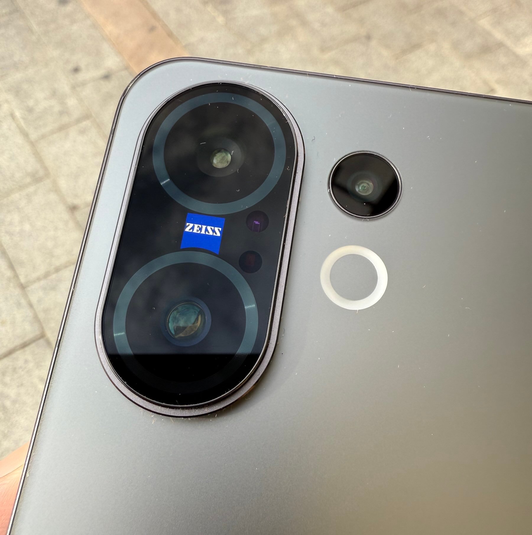 vivo X200 FE