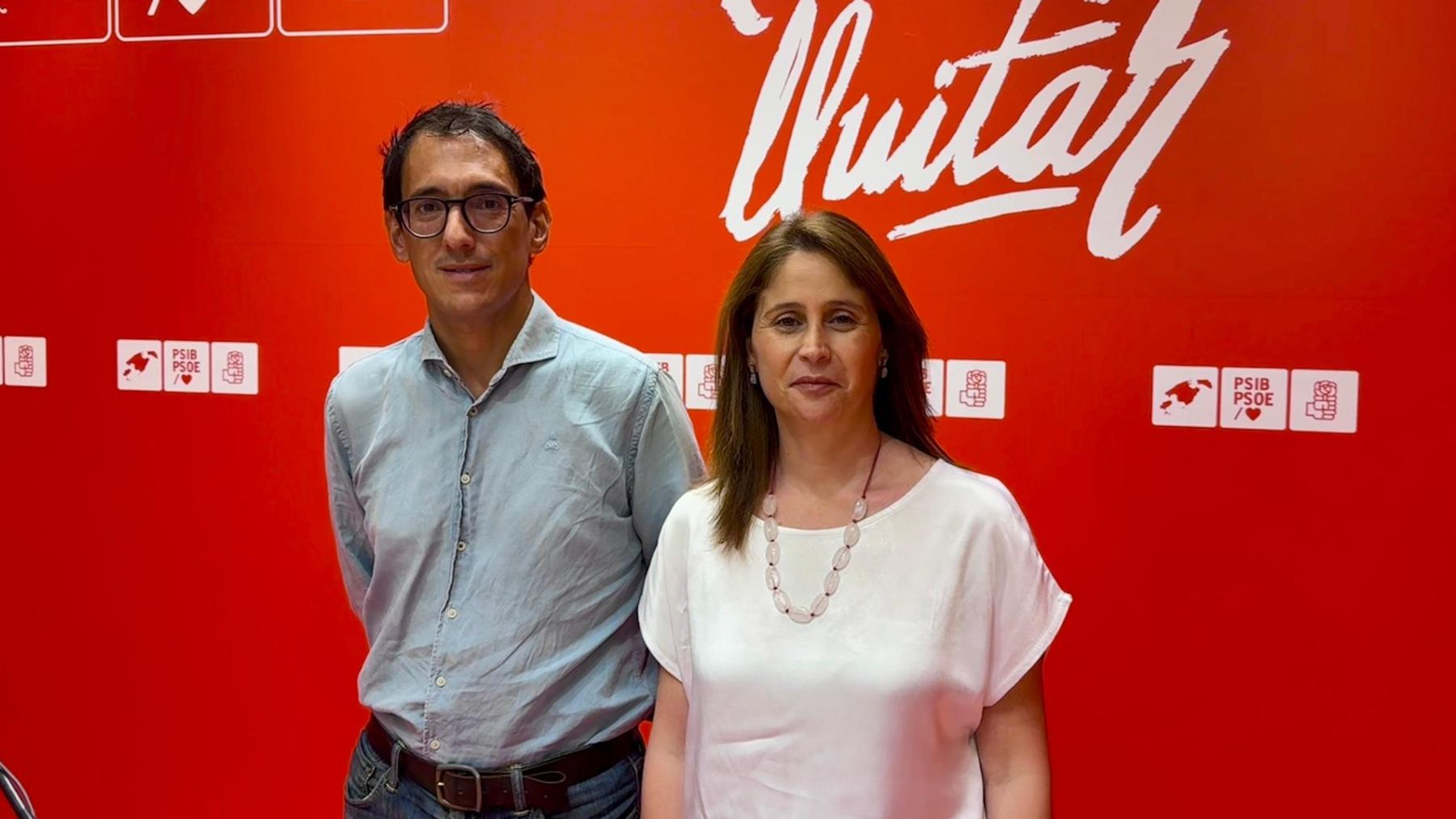 Iago Negueruela y Milena Herrera.
