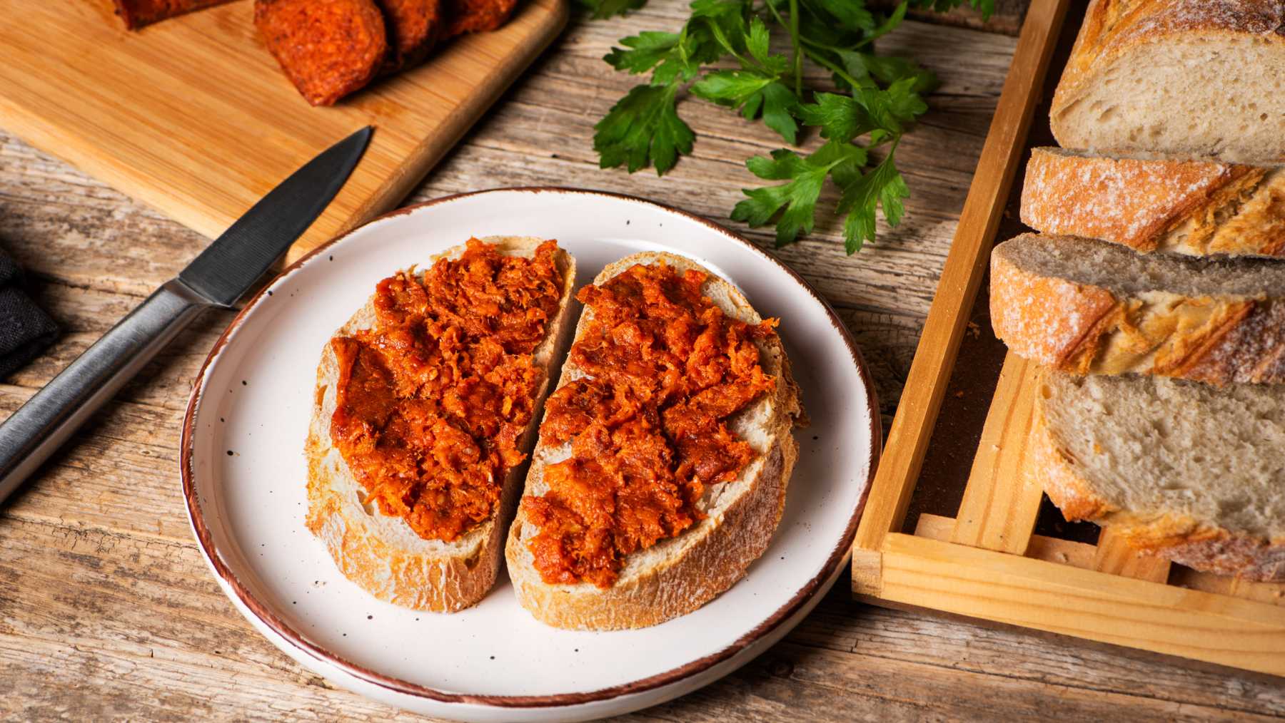 Sobrasada en la cocina.