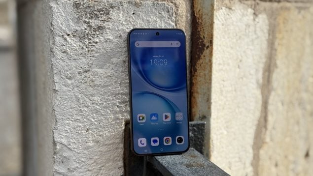 vivo X200FE