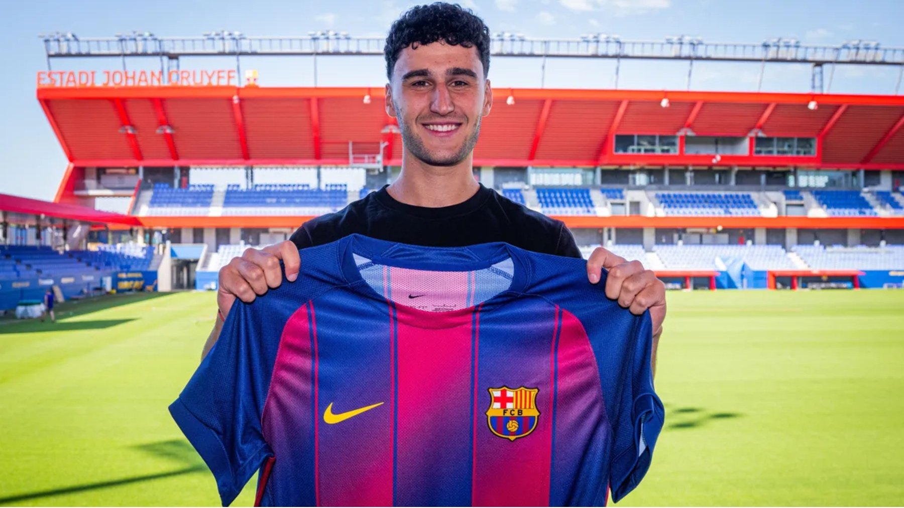 Roger Martínez, con la elástica del Barça. (FCB)