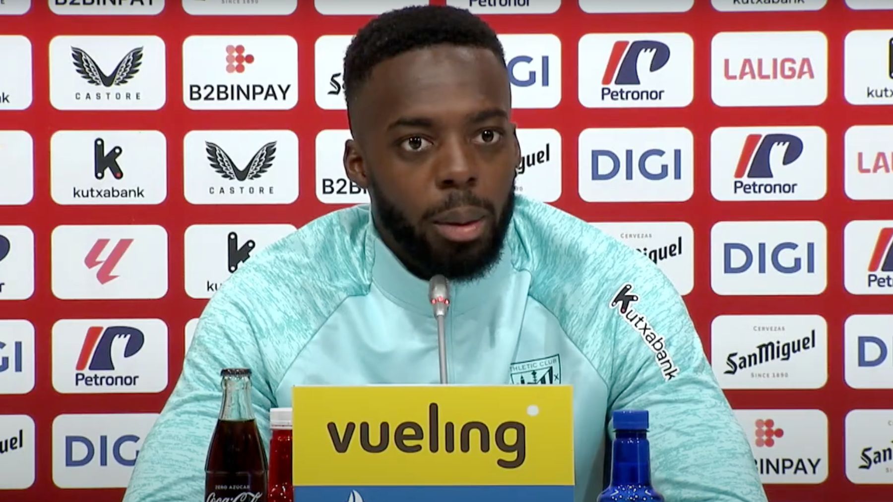 Iñaki Williams en rueda de prensa.