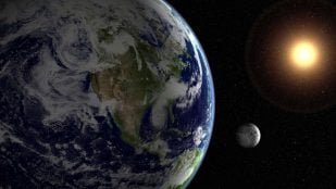 Satélites y minilunas