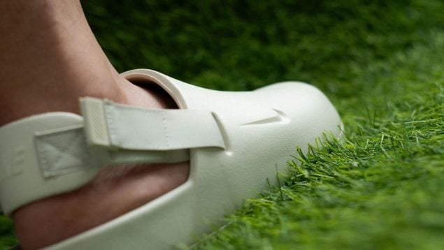 Así son las Nike Calm Mule