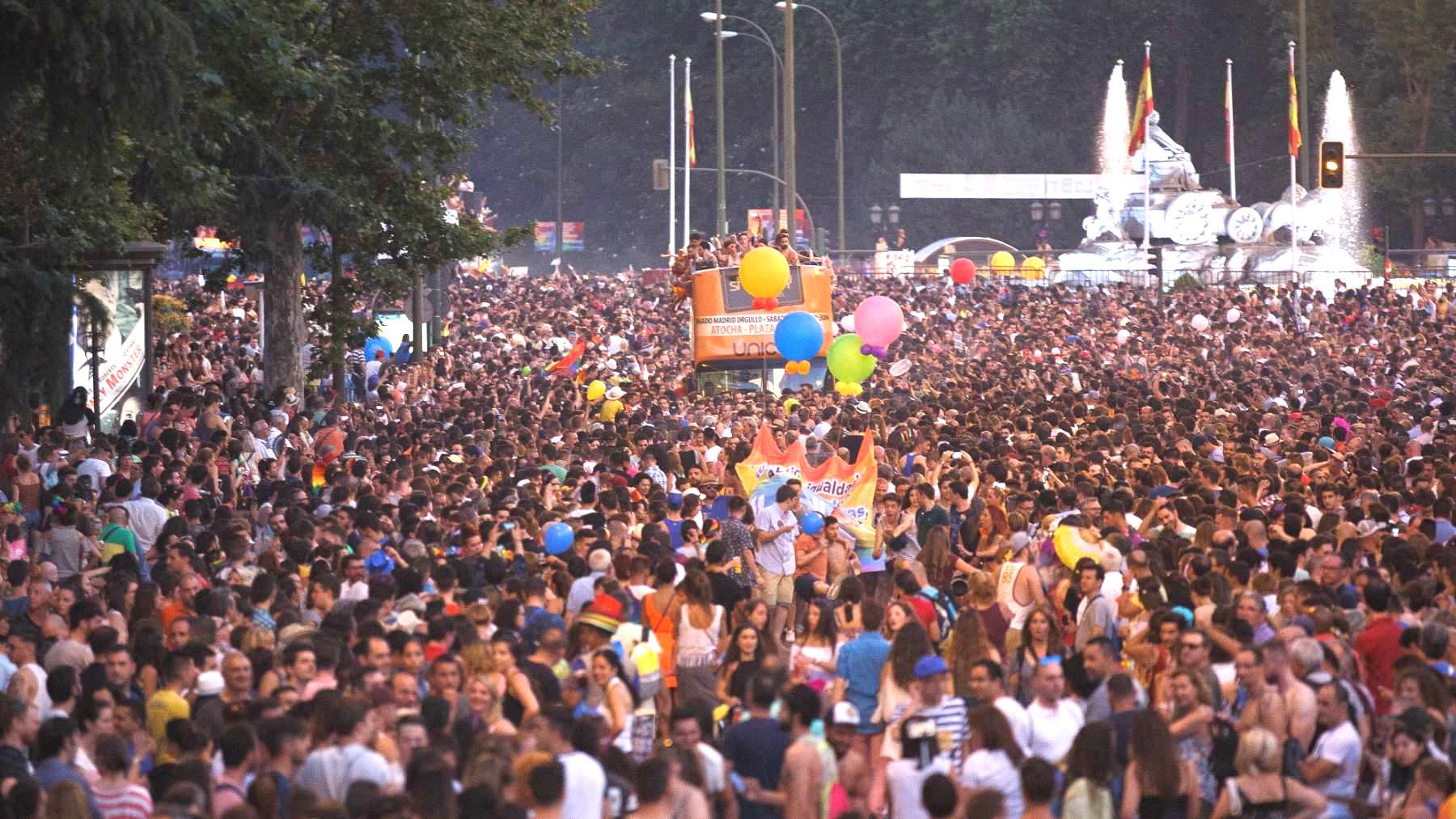 Uno de los encuentros multitudinarios del Orgullo de Madrid.