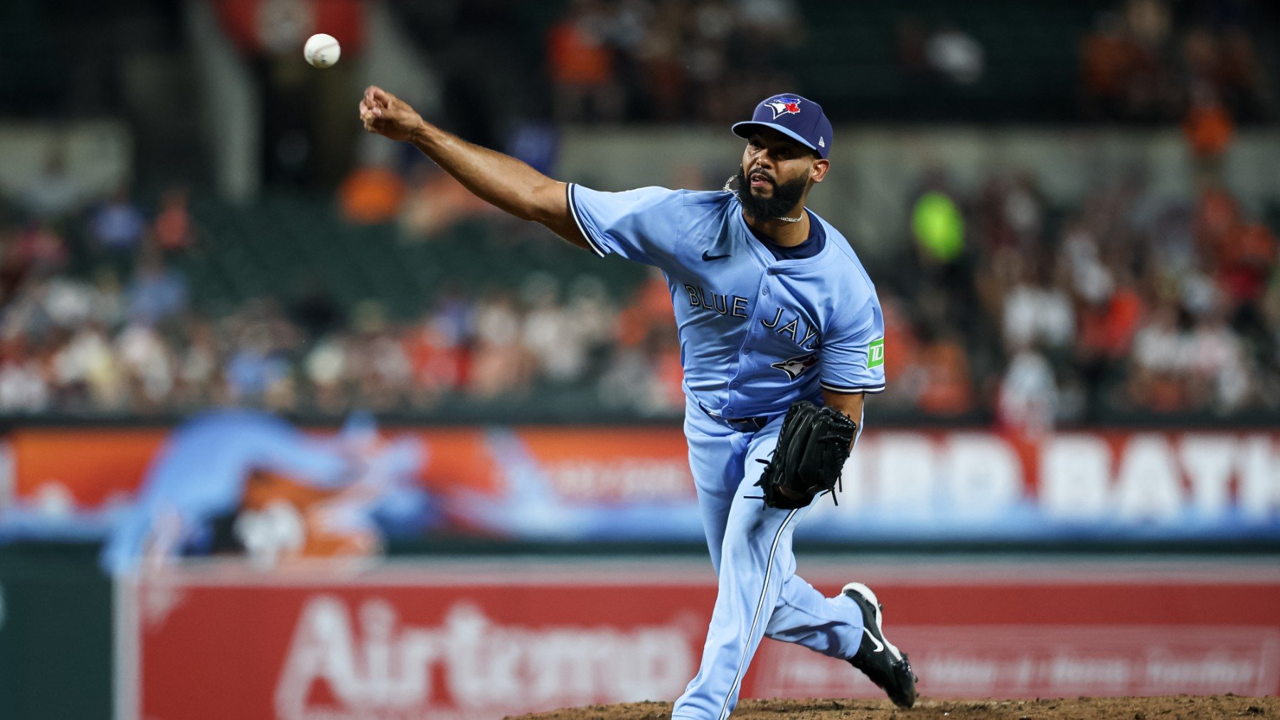 Seranthony Domínguez, en su primer partido con los Toronto Blue Jays de la MLB. (Getty)