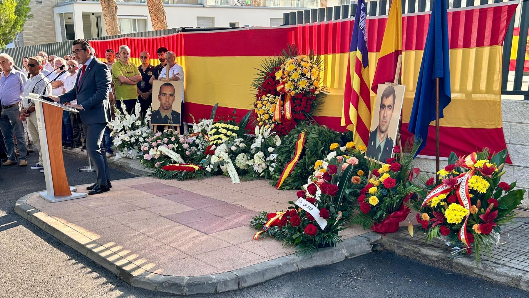 Intervención del alcalde de Calvià durante el homenaje.