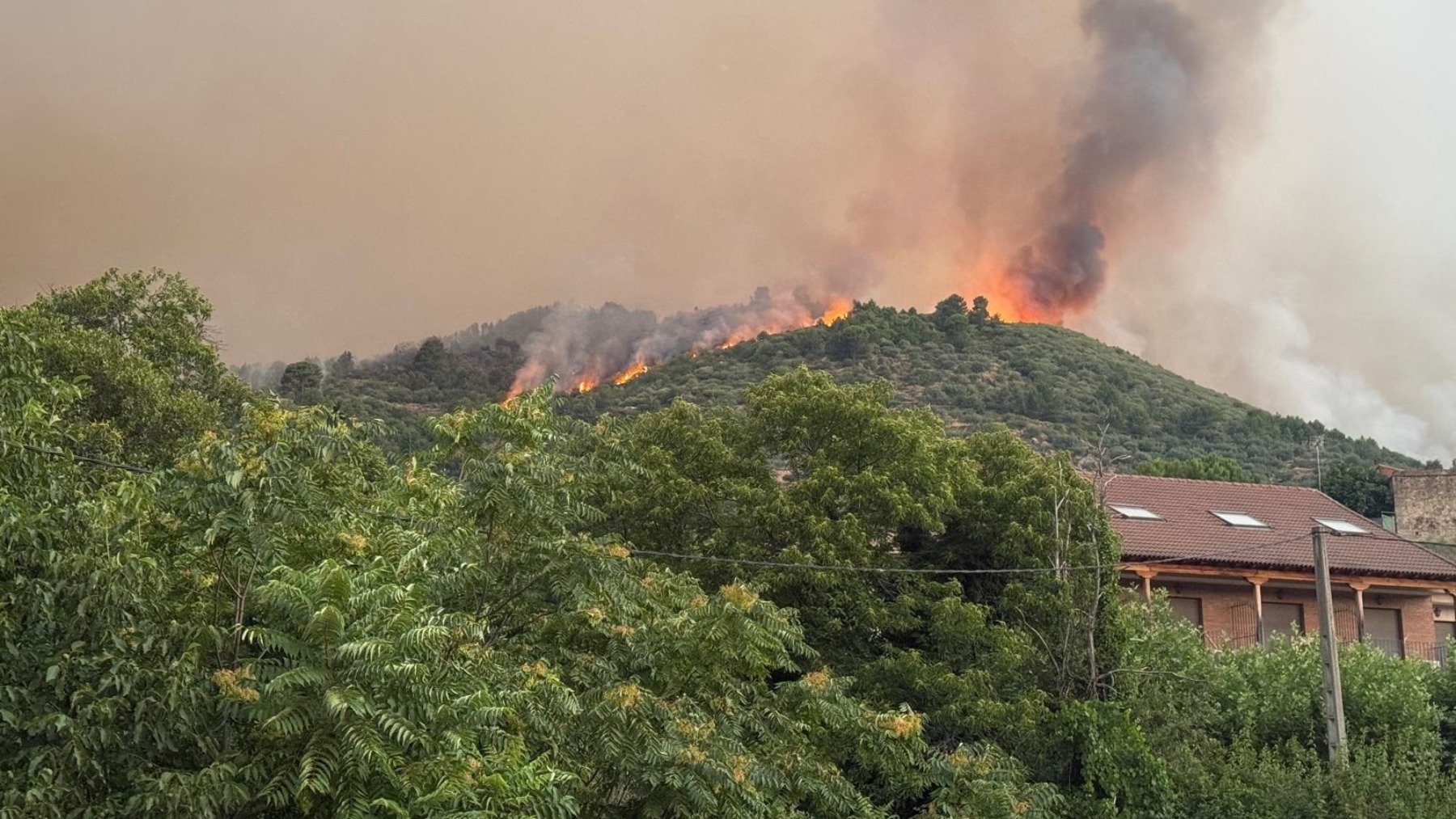 Incendio en Cuevas del Valle. (EP)