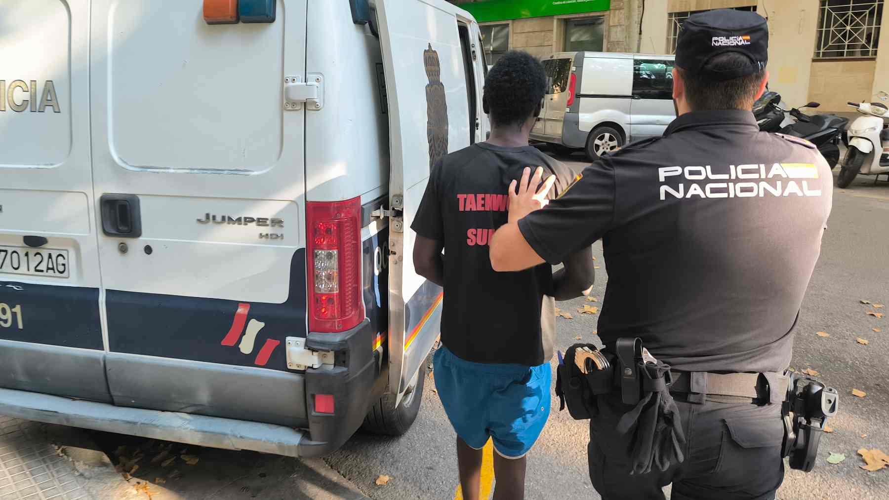 Imagen del delincuente detenido.