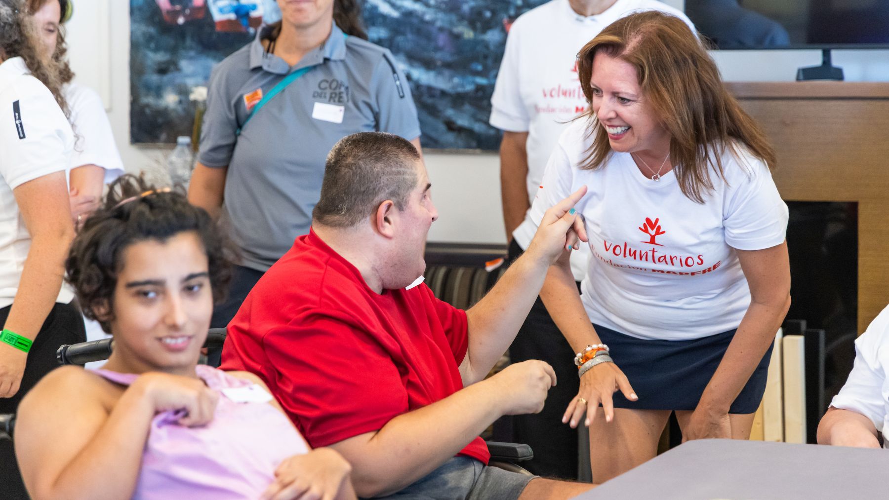 Fundación MAPFRE celebra una jornada de voluntariado inclusivo en el Real Club Náutico de Palma.