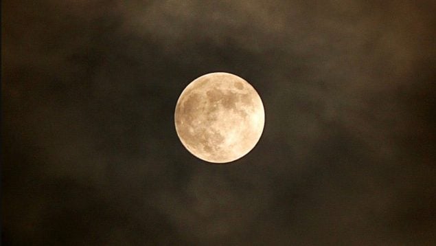 luna llena agosto 2025