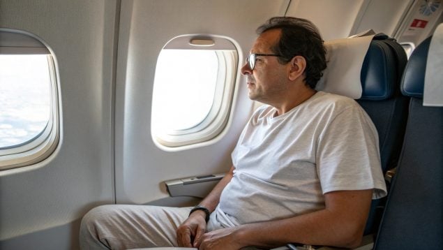 Hombre en un avión, avión, trucos