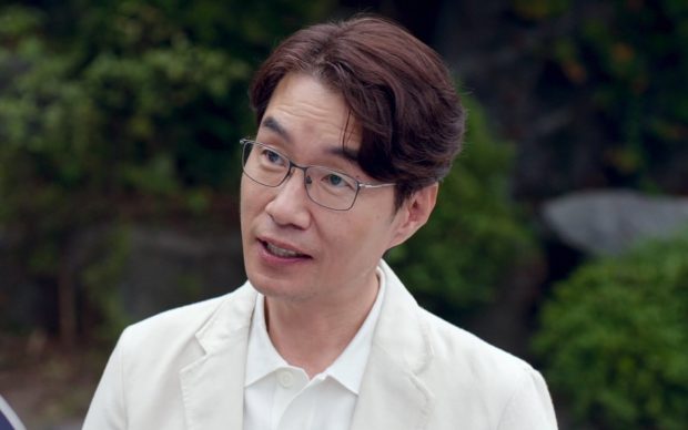 Song Young-kyu en La gran apuesta. (Netflix)